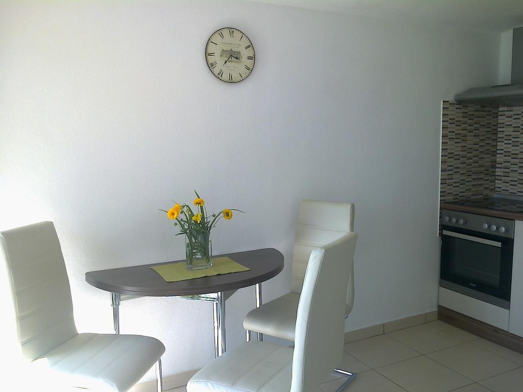 Apartment Matea セニ 部屋 写真